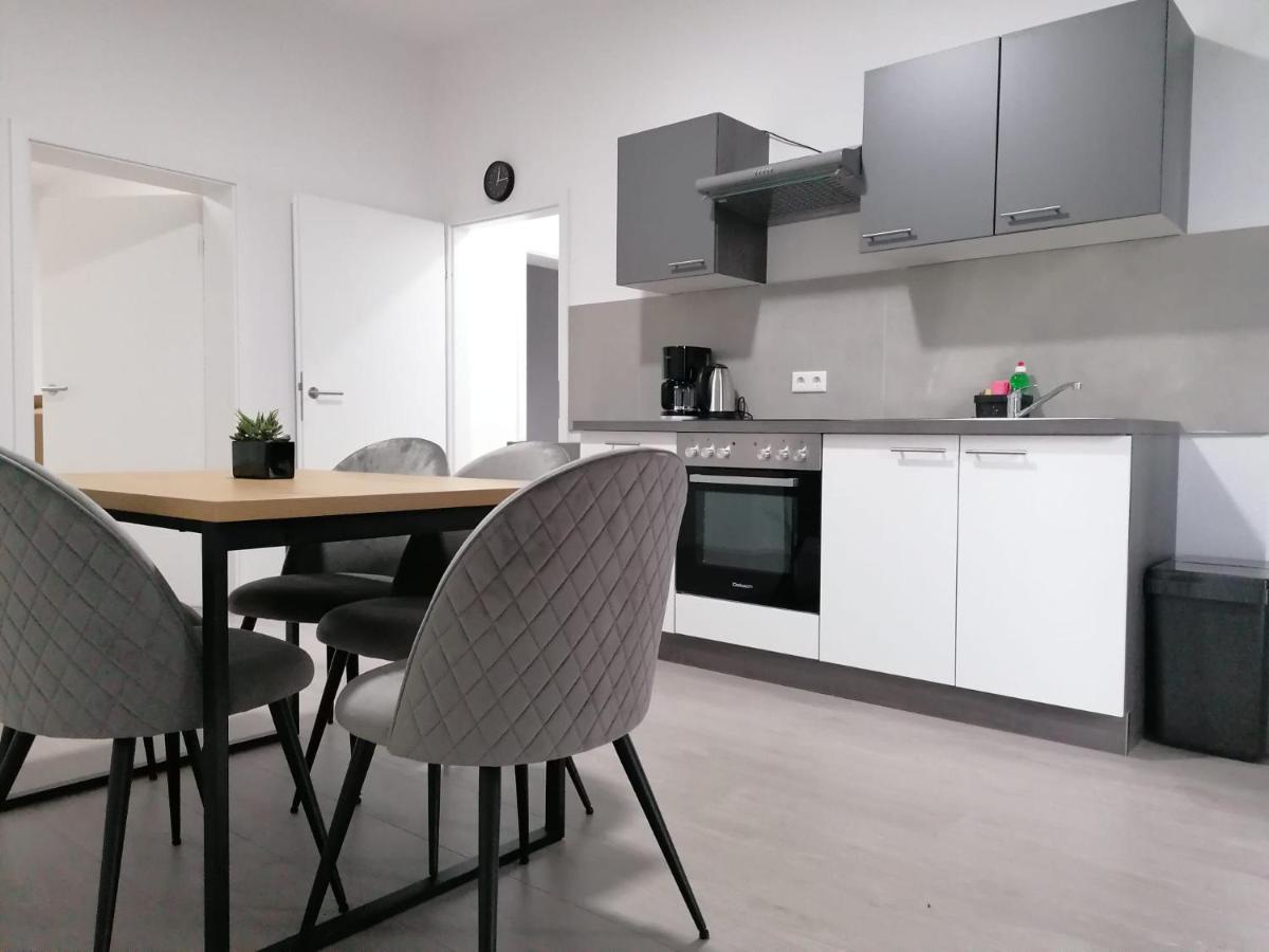 Estrella24 Living Rooms Tokio Herne Ngoại thất bức ảnh